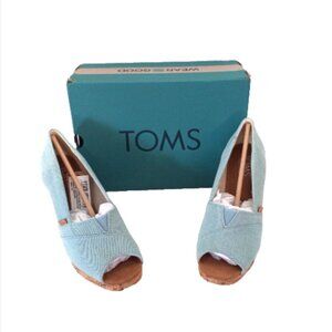 NEW TOMS Blue Espadrille Wedge Peep Toe Sandals Size 5.5 Denim